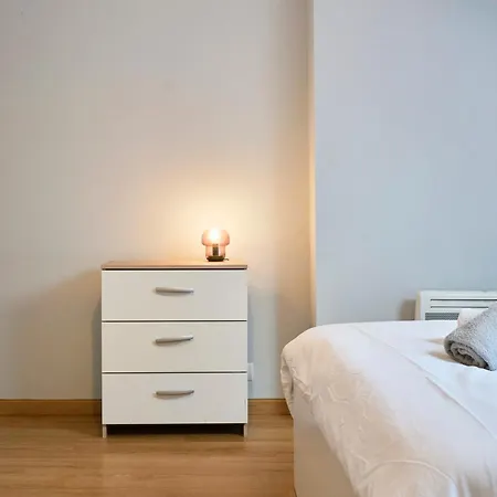 Spacieuse Maison 4 *