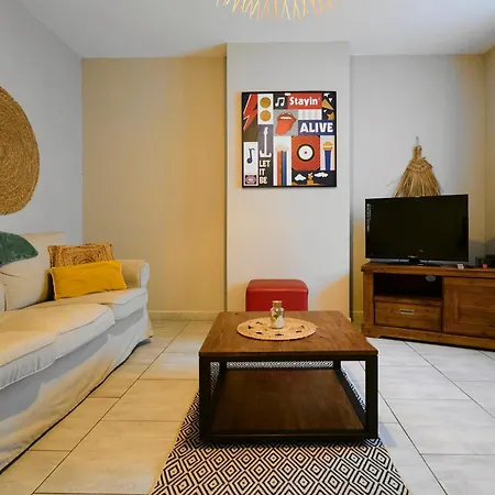 Spacieuse Maison 4 *