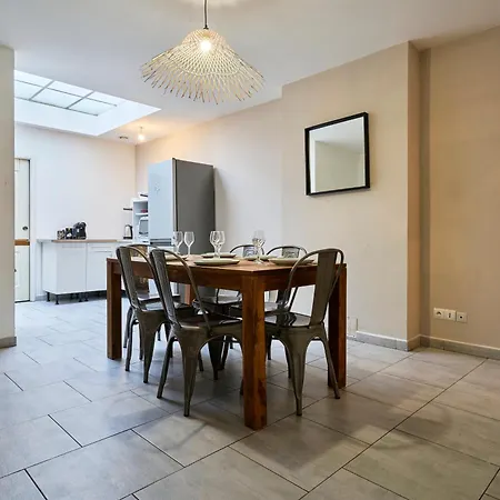 Spacieuse Maison 4 Appartement *